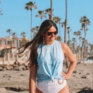 BEACHLY tank EUC Flor de Amor blue floral 100% Cotton worn once